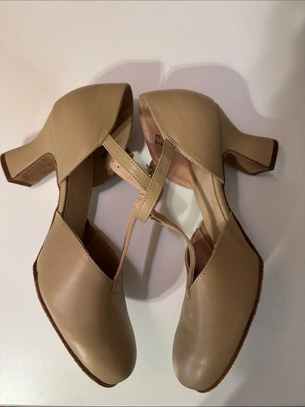 LaDuca size 9.5 Teresa Character Shoe NWOT